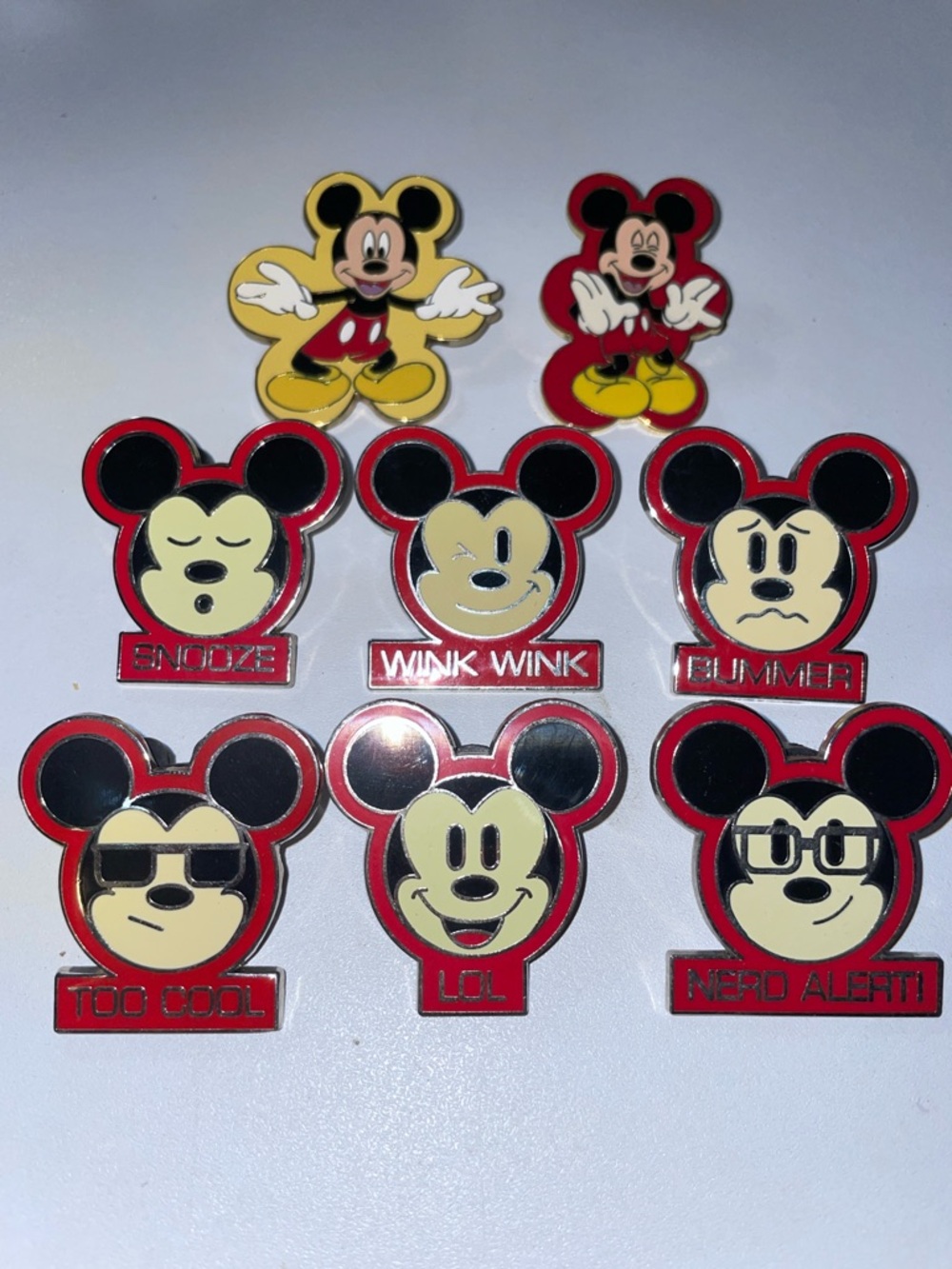 Disney pins
